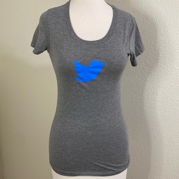 Bella Canvas Twitter logo gray t‎ shirt deep scoop neck Small